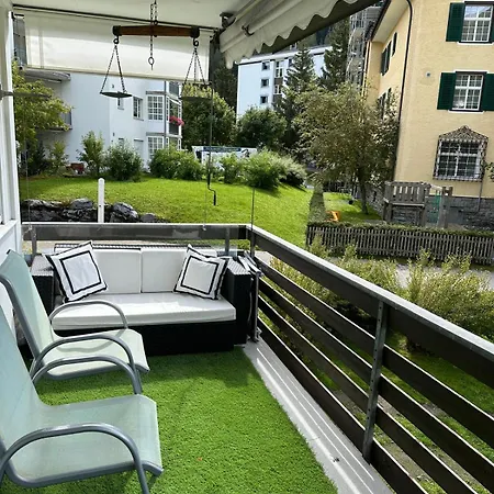 Apartment Sunny With Large Balcony